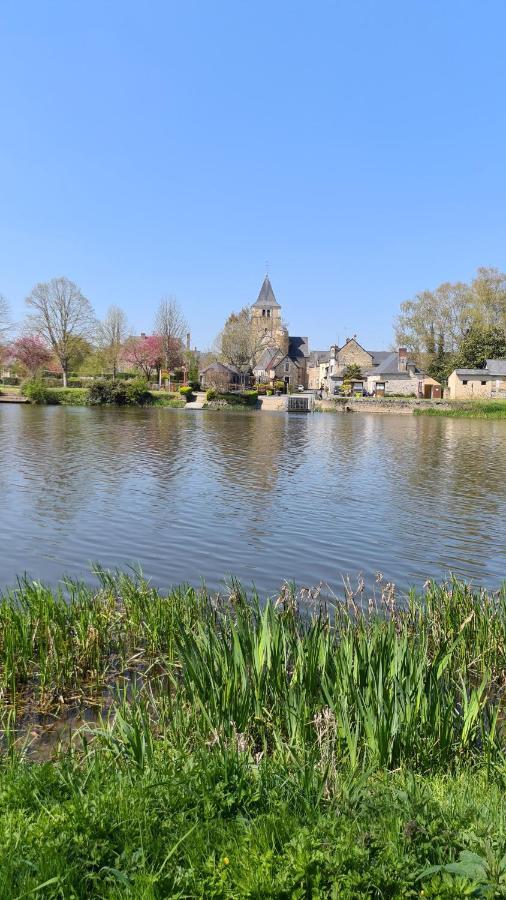 L'Amphitryon Hotell Coudray  Exteriör bild